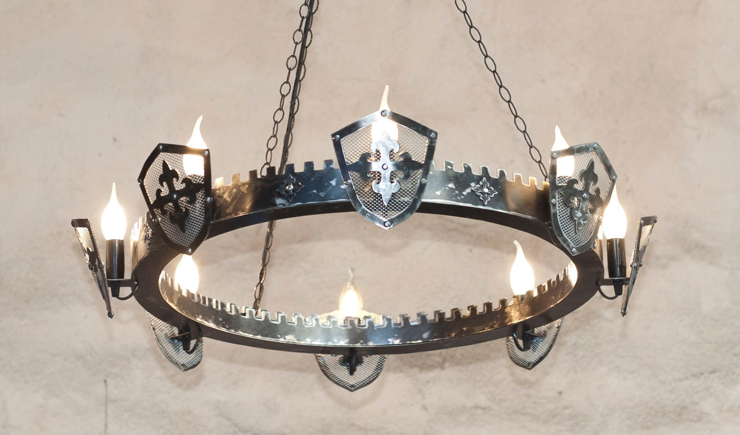 Lustre ligthing - Lustre en fer de style médiéval ancien - Lustre à huit lumières - Plafonniers - Éclairage rustique