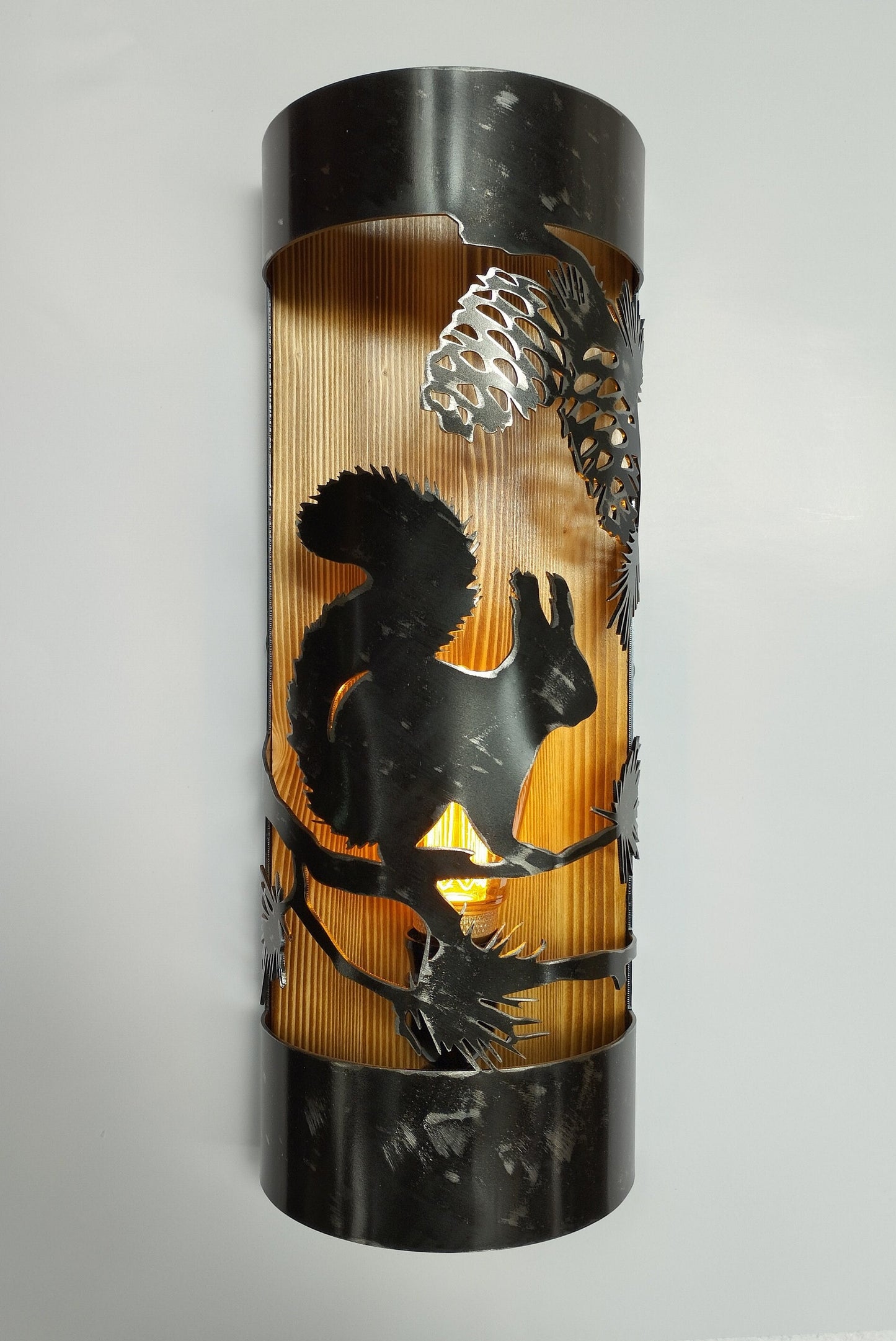 Wildlife squirrel pine cone cabin lodge wall sconce